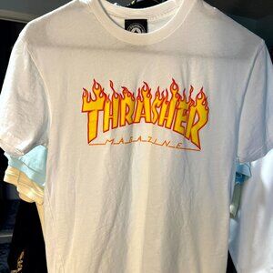 Thrasher Magazine White 100% Cotton Graphic Print Tee T-Shirt SZ Small